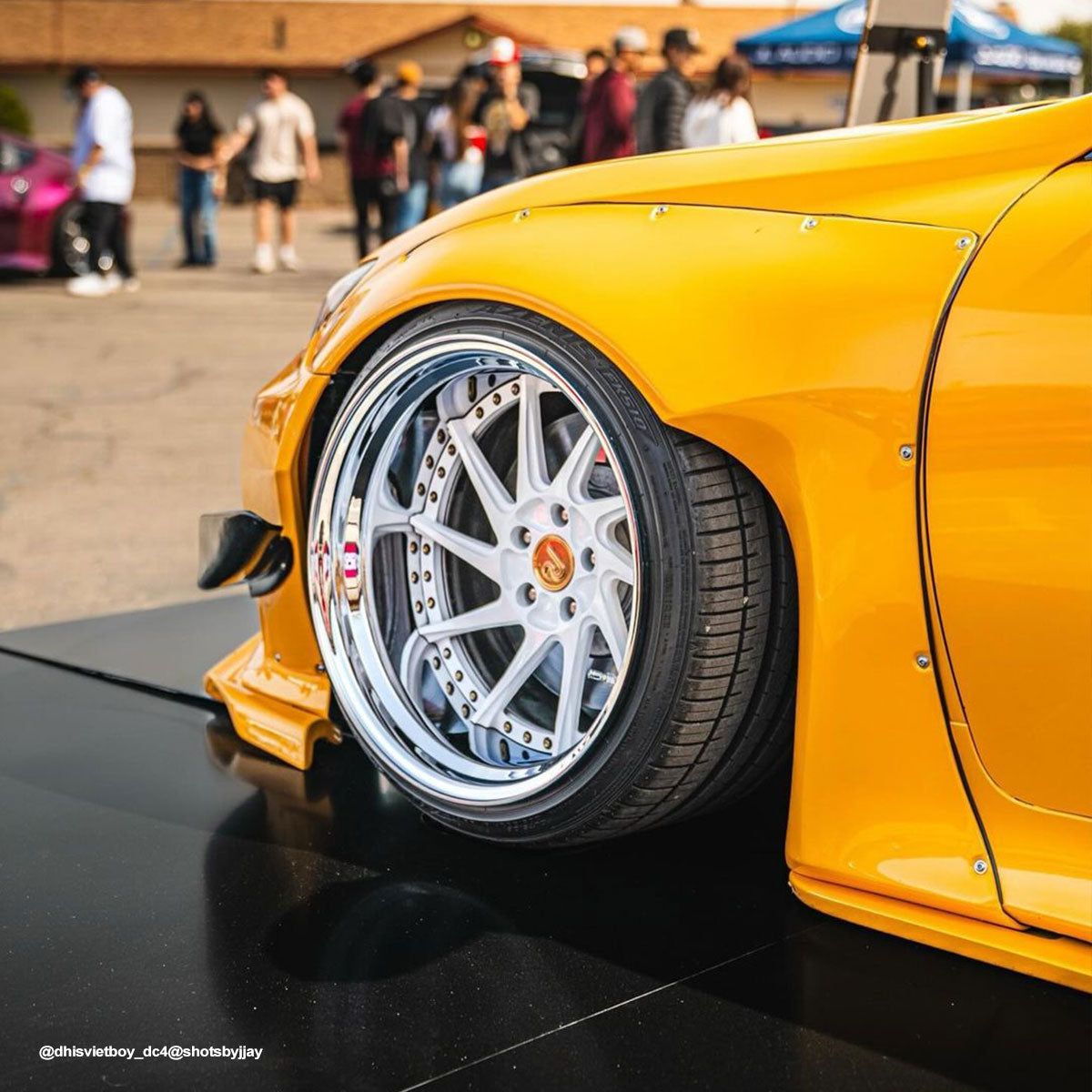 Glossy Metallic Golden Yellow Vinyl Wrap