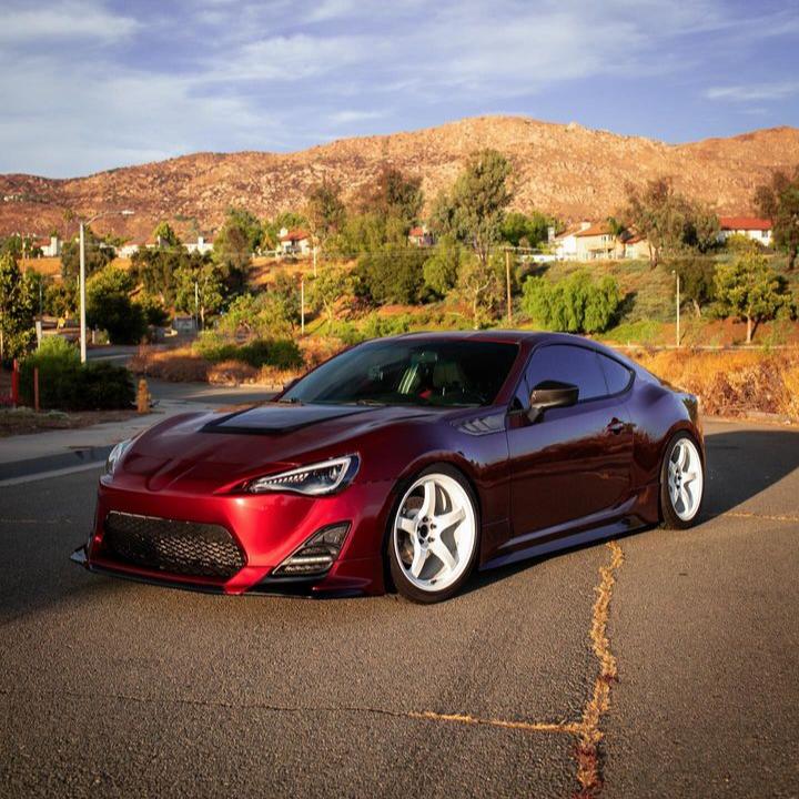 Glossy Metallic Rufous Red Vinyl Wrap