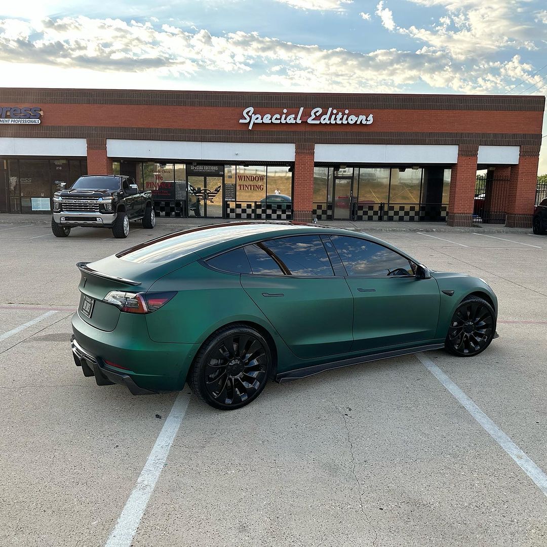 Satin Chrome Silk Green Vinyl Wrap